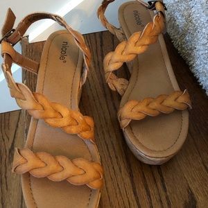 NWOT Ladies Sandals